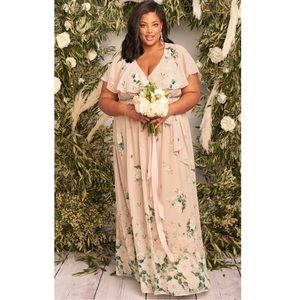 Show Me Your Mumu Audrey Maxi Dress in Bouquet Toss